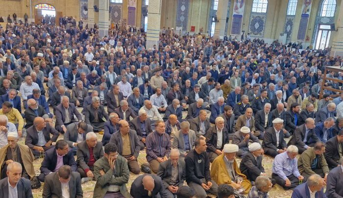 امام جمعه ایلام: دانشگاه جای پیادهنظام دشمن نیست