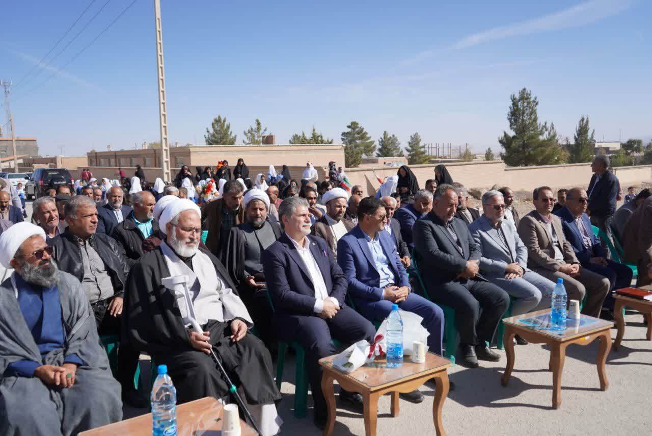 آغاز عملیات ساخت مدرسه شش‌کلاسه در روستای دهشک قائنات