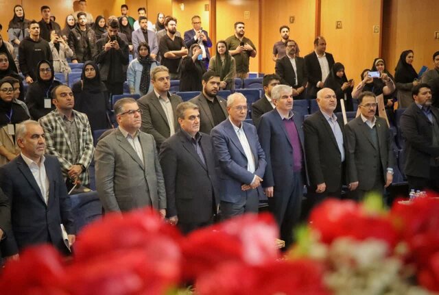 افتتاح خط تولید موتورهای کم‌مصرف BLDC و اختتامیه جشنواره ملی حرکت با حضور علی ربیعی در سمنان