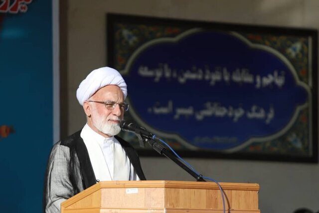 وحدت و اتکا به ظرفیت‌های داخلی، مهم‌ترین عوامل عبور کشور از شرایط دشوار است