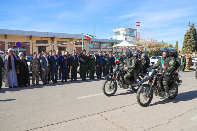 استاندار یزد: دشمنان با حیلههای خود نتوانستند انقلاب اسلامی را زمین بزنند