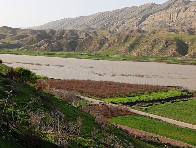 ساکنان عرب رودبار در انتظار تصمیم مسئولان برای تغییر شغل و زندگی