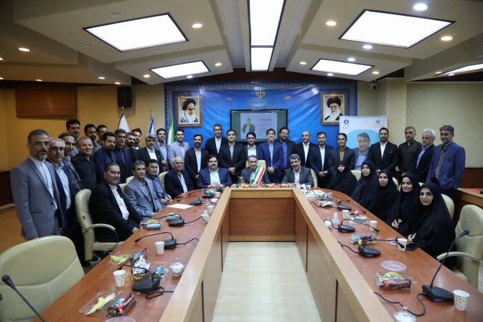 «عباسعلی گایینی» سرآمد علمی و ورزشی کشور در قم تجلیل شد