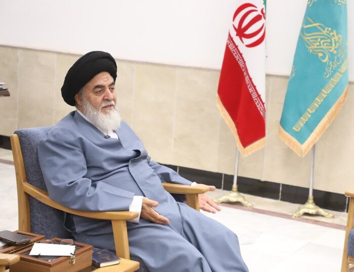 توسعه پیرامونی مسجد جمکران با حفظ شان معنوی و اولویت خدمت‌رسانی دنبال شود
