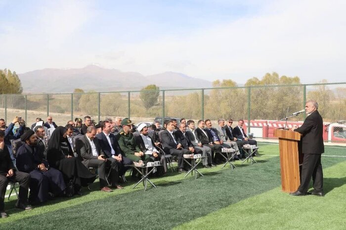 نیکزاد: زمین چمن شهرستان سرعین برای مسابقات ملی فوتبال پیگیری می‌شود