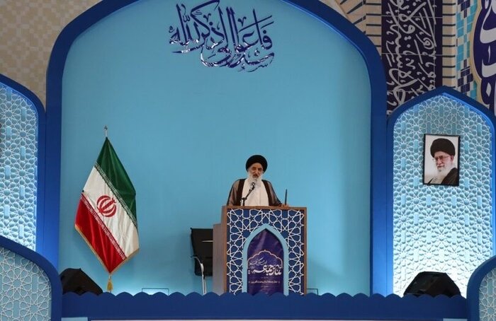 امام جمعه کرج : دشمنی های آمریکا شکست خورده است