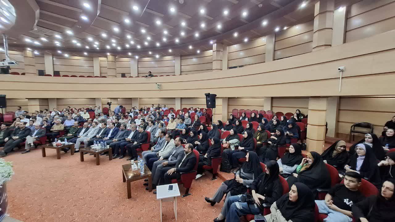 آیین گرامیداشت روز خبرنگار در ایلام آیین گرامیداشت روز خبرنگار در ایلام