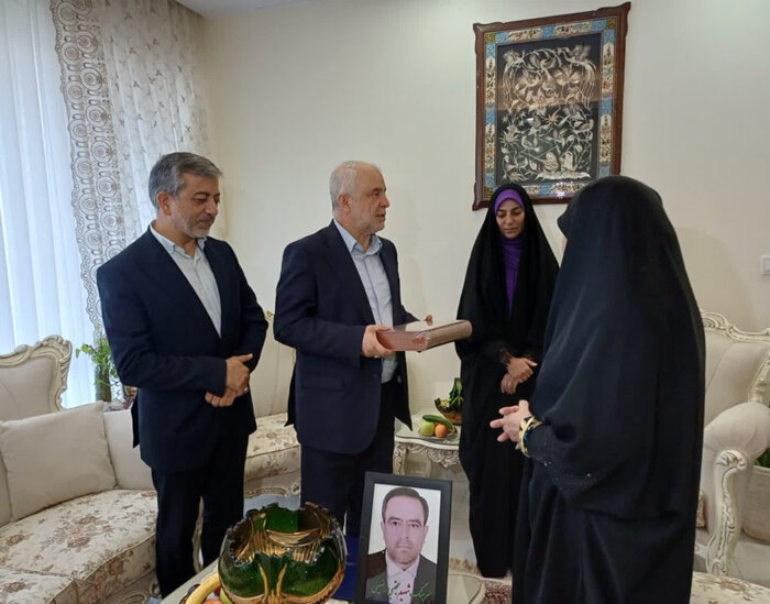 معاون رییس جمهور: تدوین دایره المعارف شهدای جنگ رژیم صهیونی آغاز شد
