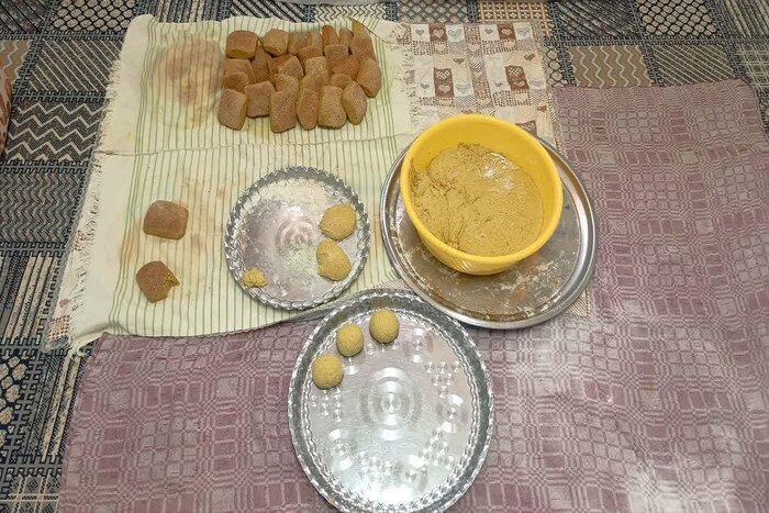 روغن‌جوشی؛ نانی یه یاد اموات و سنت برات در خراسان جنوبی