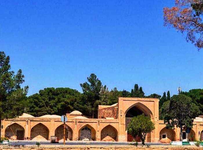 فرصتسوزیِ سرمایهگذاری در کاروانسرای دامغان