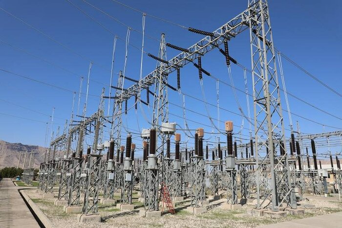 اختصاص بیش از ۷۰ درصد برق زنجان در بخش صنعت و تولید