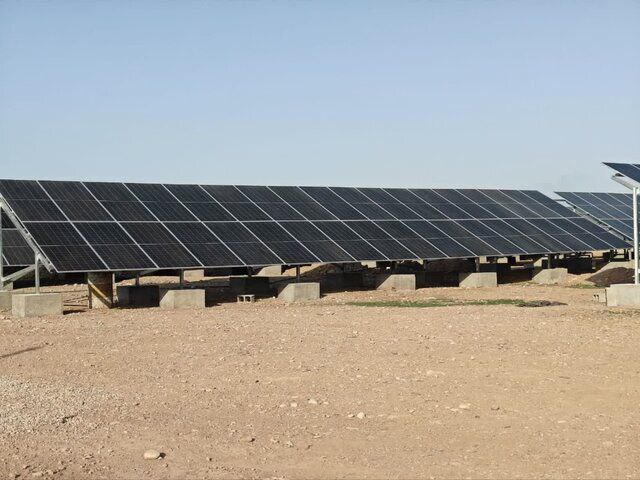 ۱۸۵ هکتار از اراضی دهلران در مسیر توسعه انرژی خورشیدی