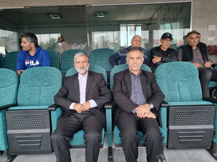 مسابقات چهارجانبه فوتبال جام پیشکسوتان اردبیل آغاز شد